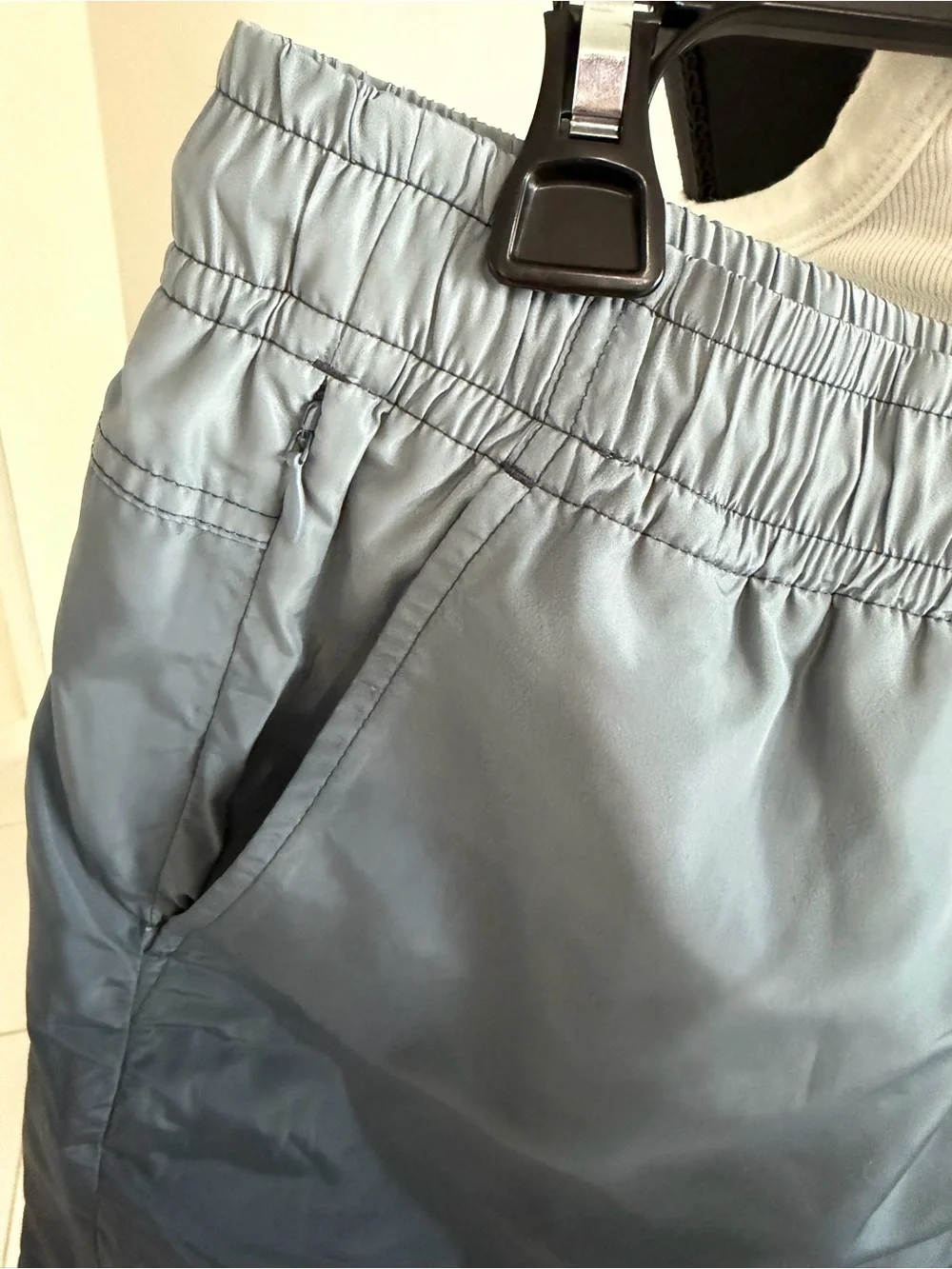 $190 Stampd Gradient Trunk swim/water-resistant shorts Men’s large Drawstring